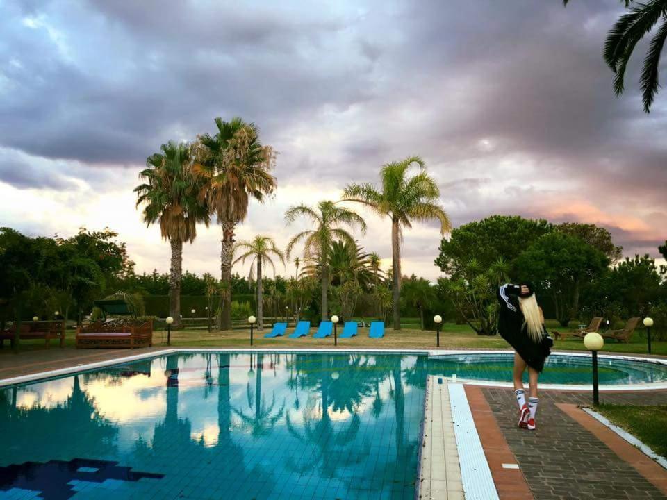 Villa Le Tre Dame B&B Батипалия Екстериор снимка