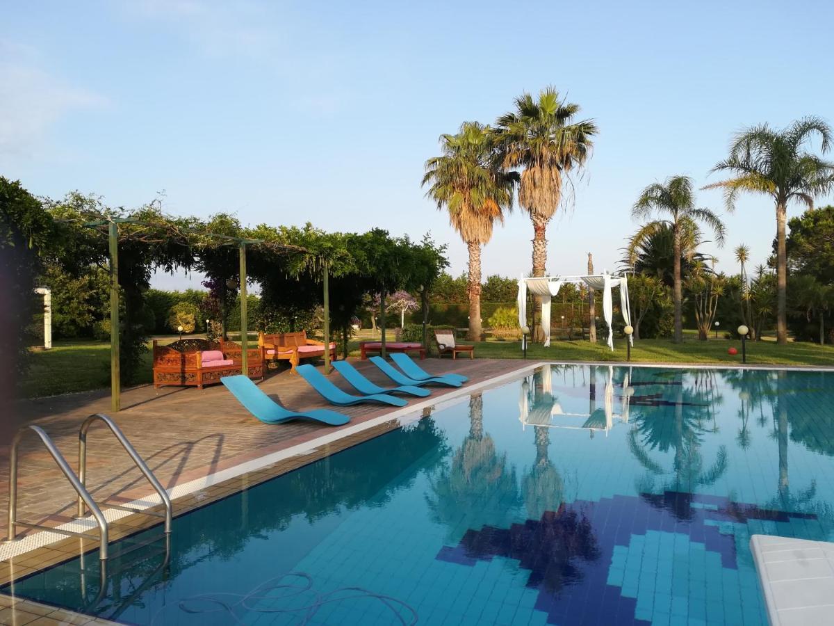Villa Le Tre Dame B&B Батипалия Екстериор снимка